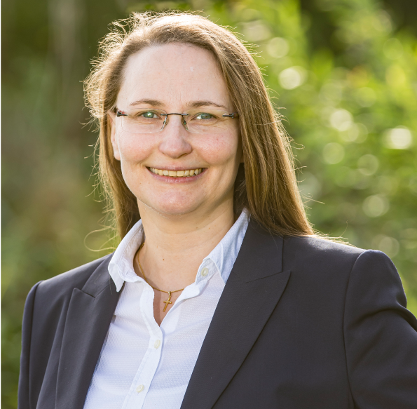 Vorständin der Volksbank Raiffeisenbank Laupheim-Illertal eG - Stephanie Bernickel Vorständin der Volksbank Raiffeisenbank Laupheim-Illertal eG - Stephanie Bernickel